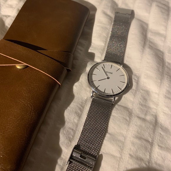 ❌SOLD❌Cluse Silver Mesh Watch - Picture 7 of 7